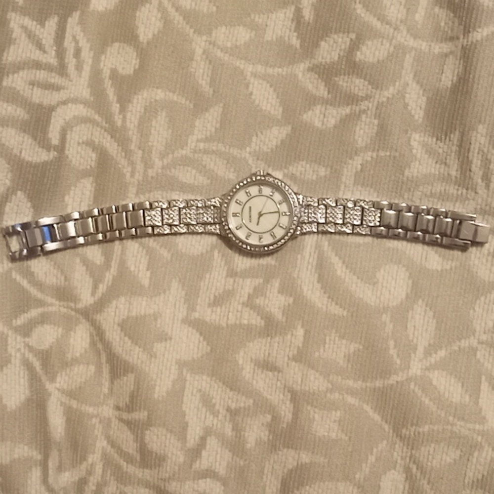 Watch - Picture 2 of 2